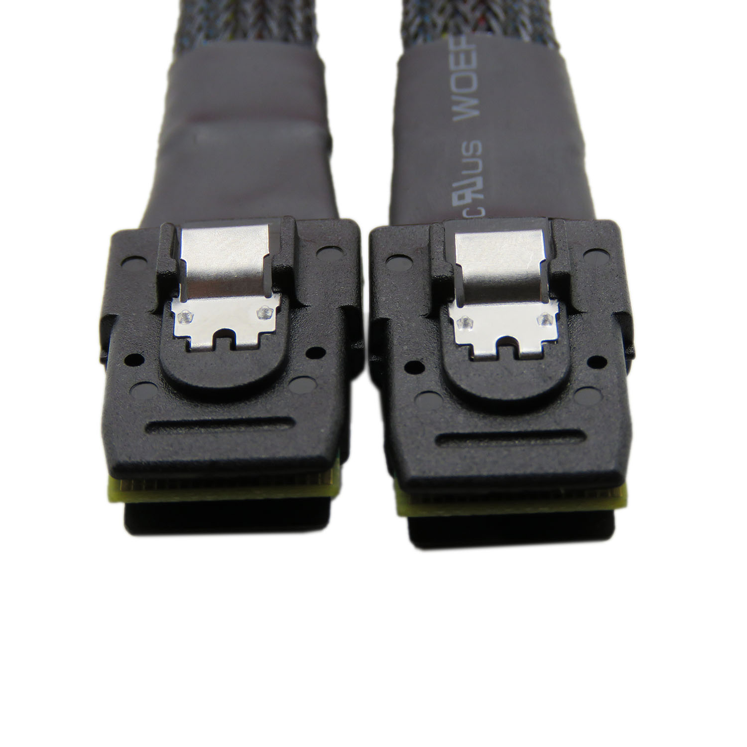 Improve data storage efficiency using SFF-8087 SAS cables
